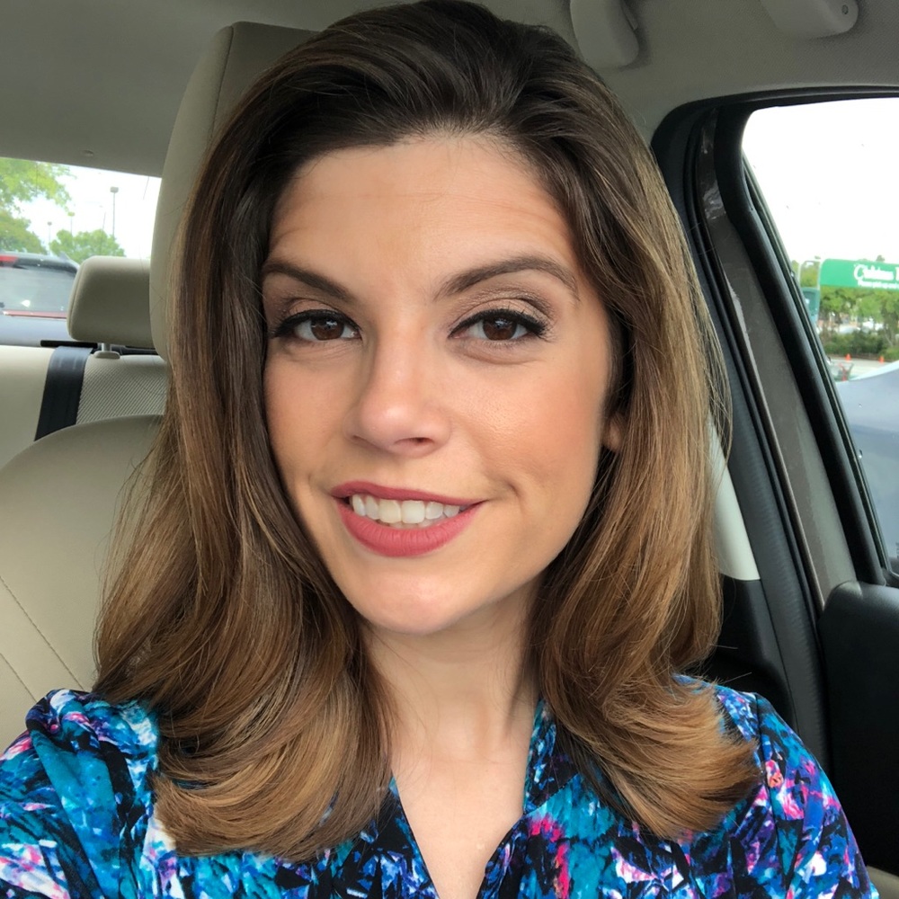 Meet your Posher, Stephanie